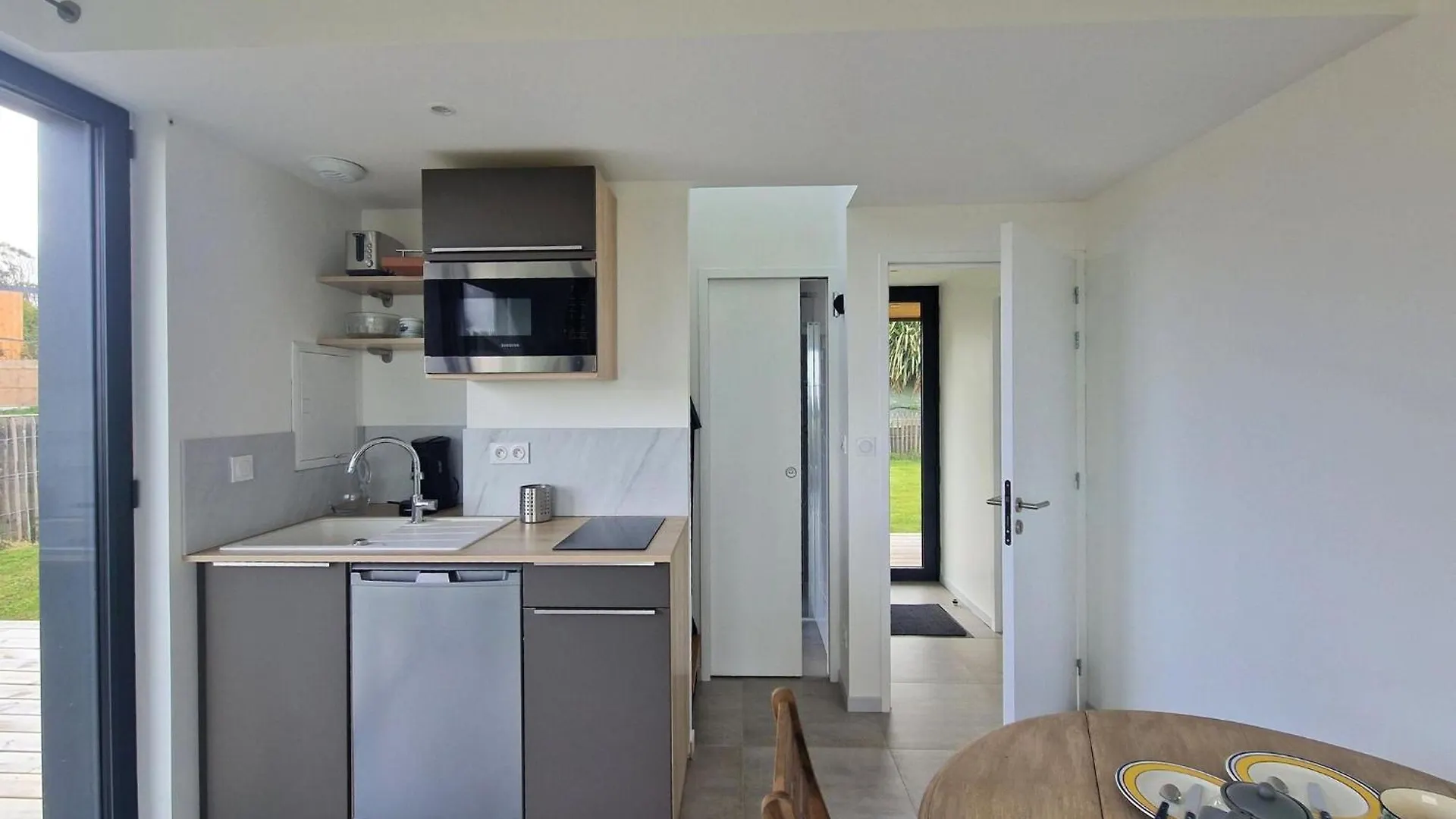 Studio With Terrace And Superb Sea View Locquirec 0*,